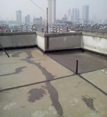 漳县漏水维修 楼顶漏水是什么原因，楼顶漏水维修方法是什么?